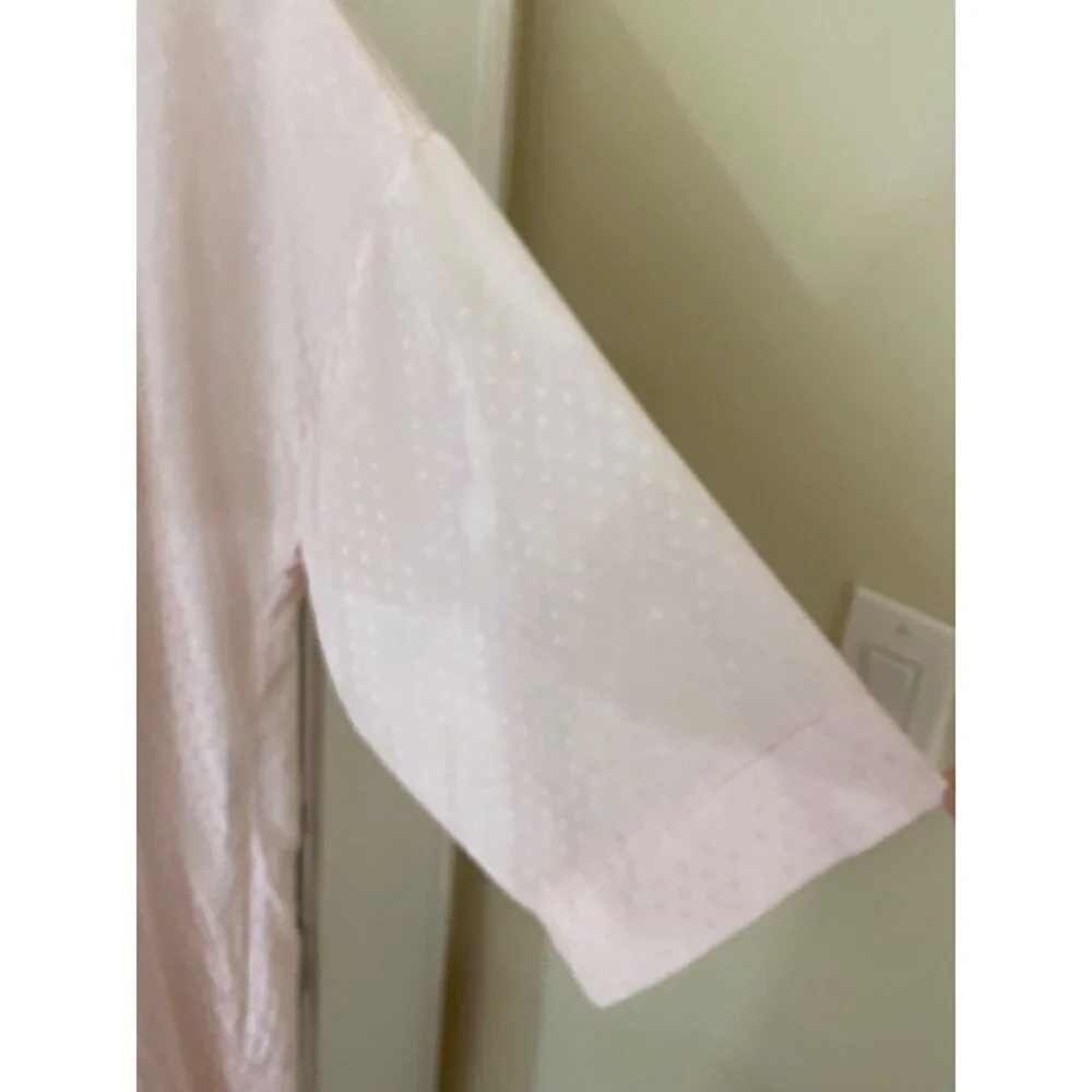 Vintage Christian Dior Women's Pink Embroidered Long Sleeve Bath Robe - L/XL - Picture 8 of 16